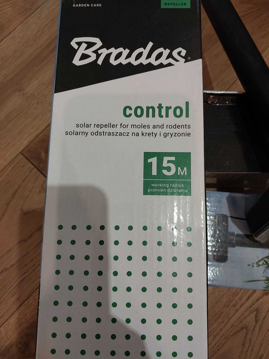 Solarny odstraszacz na krety i gryzonie CTRL-MO101S, Bradas 3 sztuki