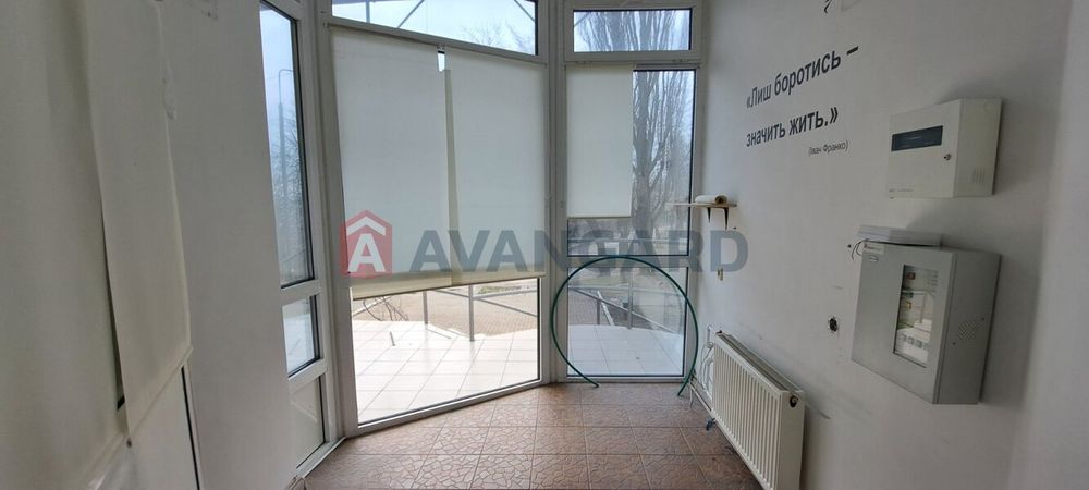 Продаж приміщення 217м2., вул. Амосова 4.