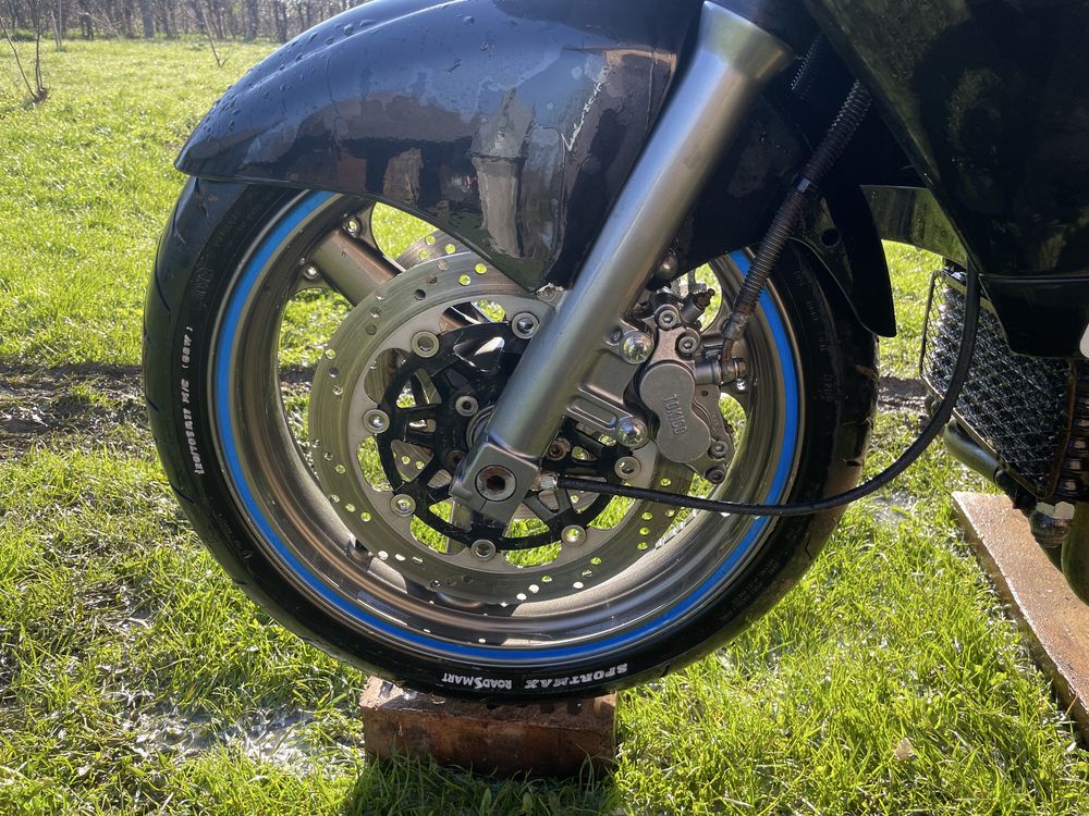 Kawasaki zzr 600 друге покоління