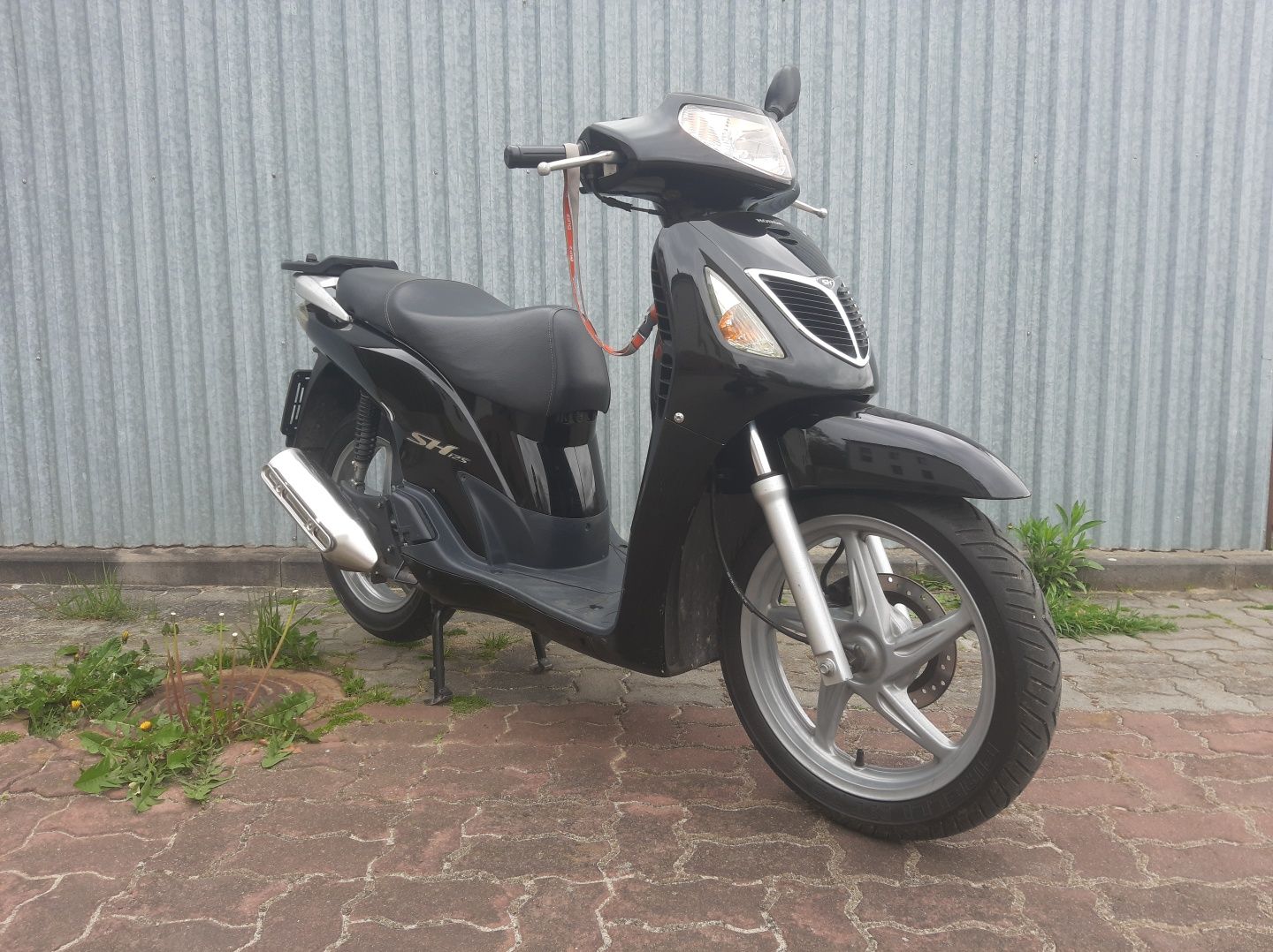 Скутер Honda SH 125