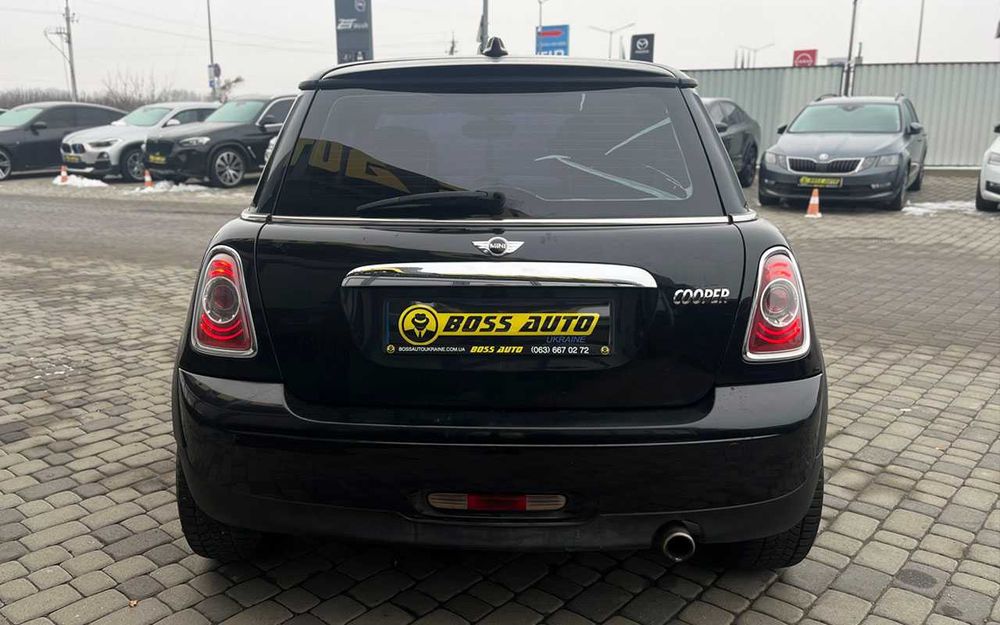 MINI Cooper 2012