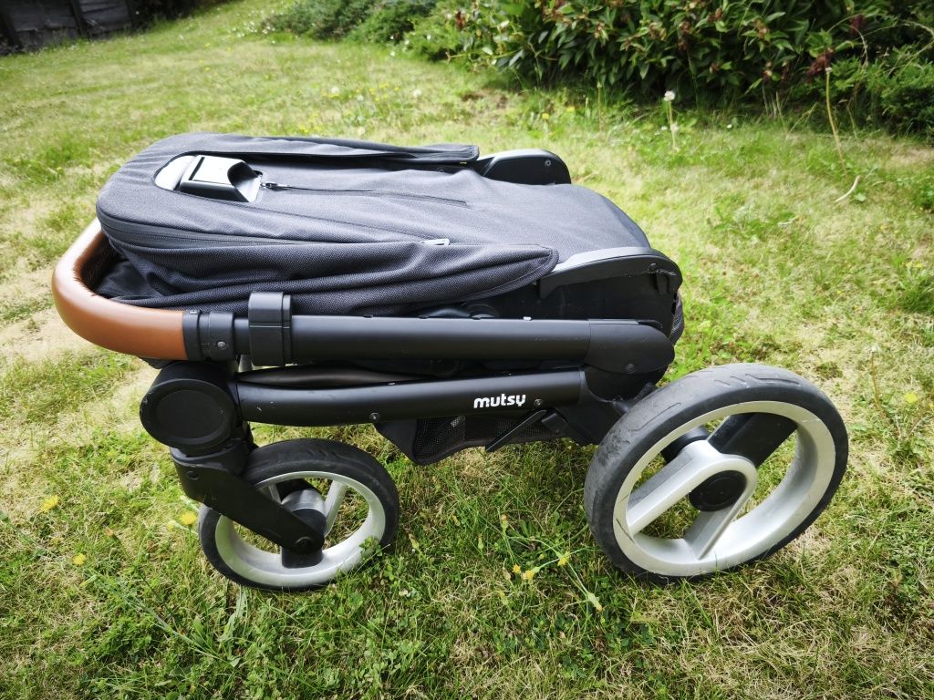 Sprzedam Mutsy Nio 2in1