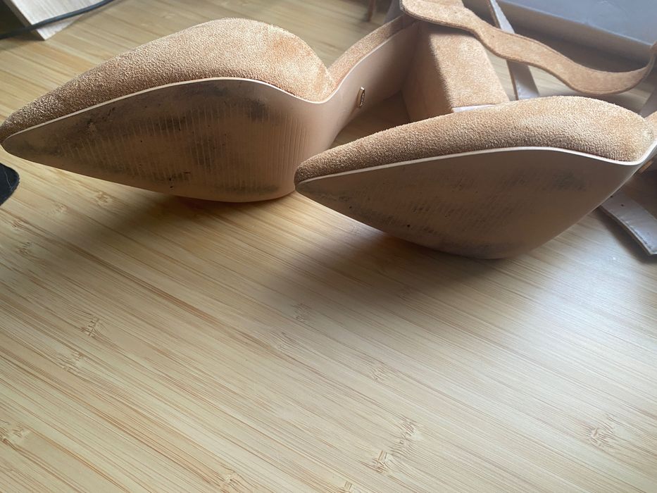 Buty DeeZee  czółenka na słupku rozm 40