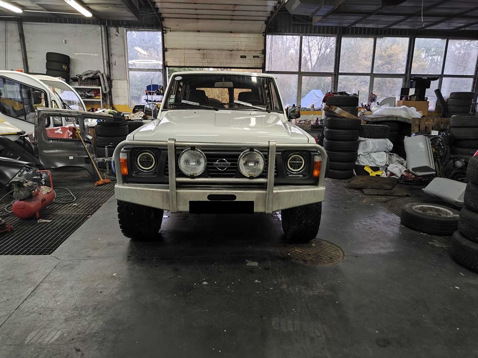 Nissan Patrol Y60 GR 2,8 TD 116KM _ Francja