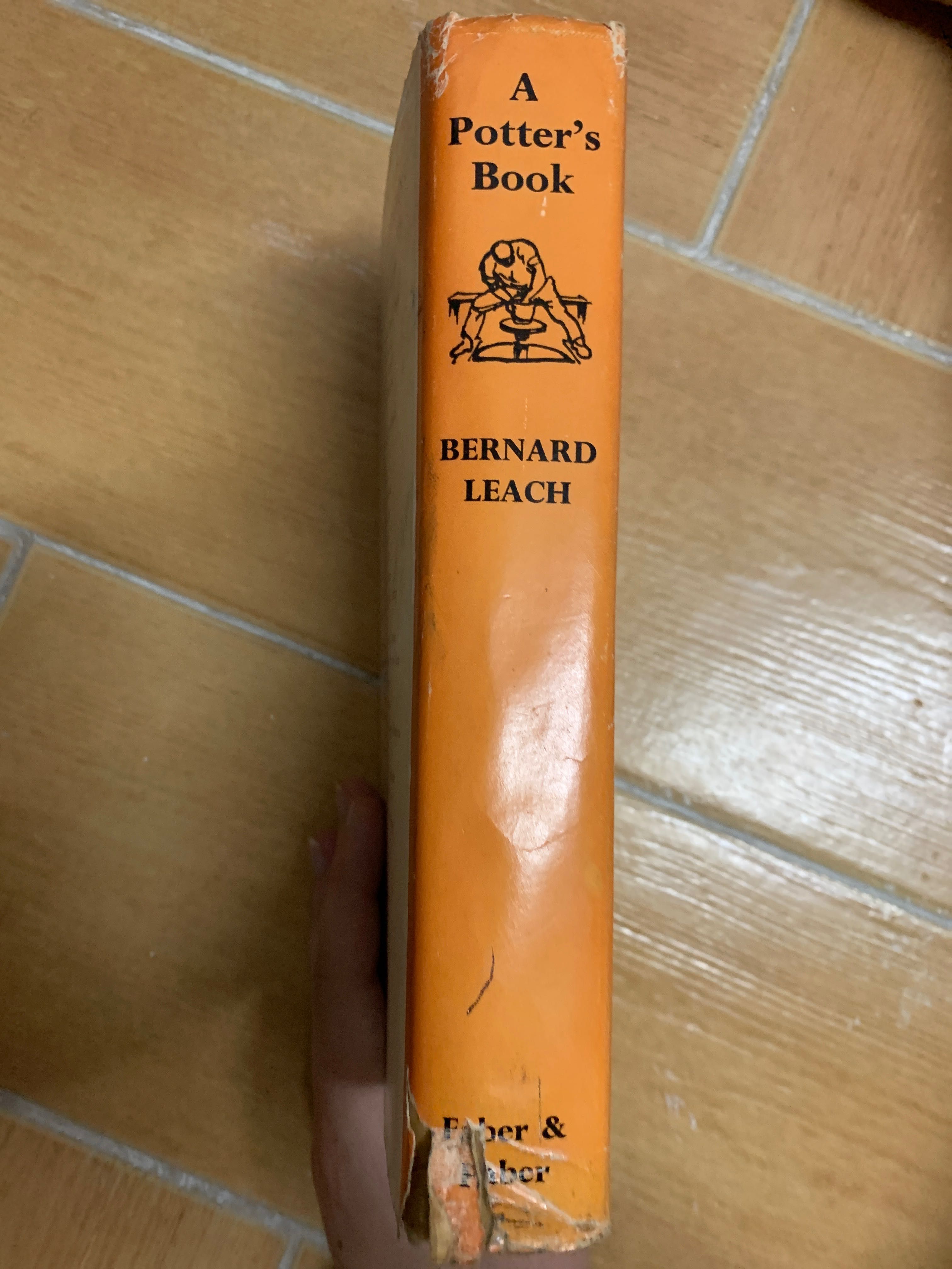 A Potter’s book de Bernard Leach