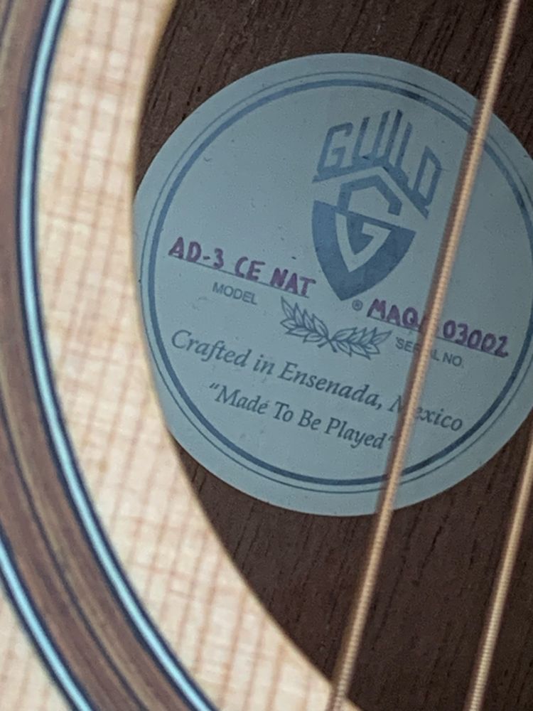 Guild Arcos Series AD-3CE