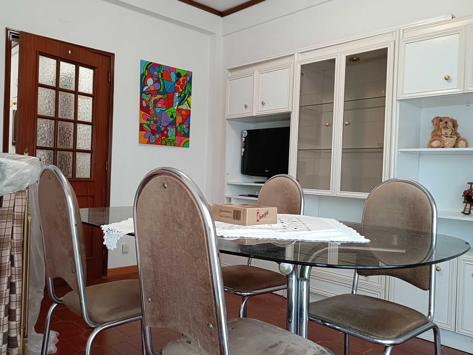 oportunidade única - elegante t1 na 1ª linha frente ao mar