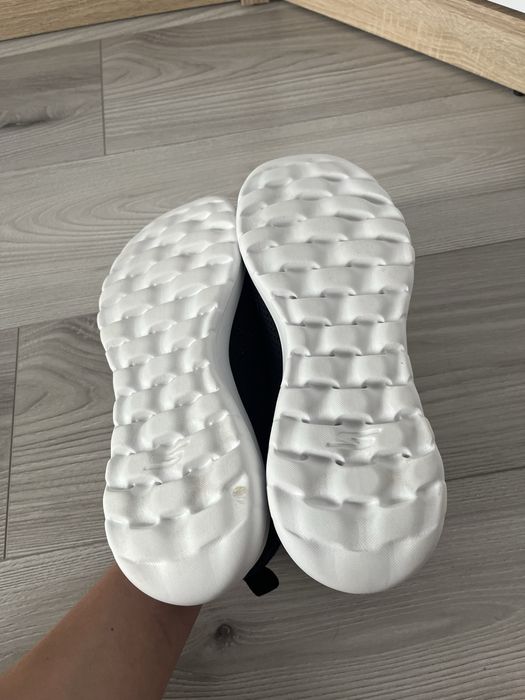 Сліпони, мокасини жіночі Skechers Go Walk 39р.