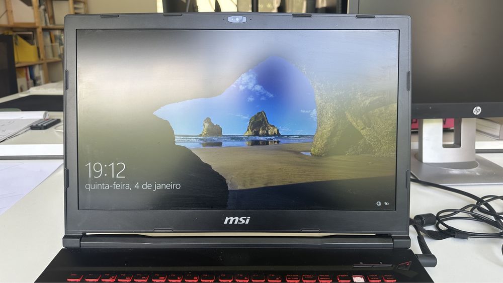 Portatil gaming 17”