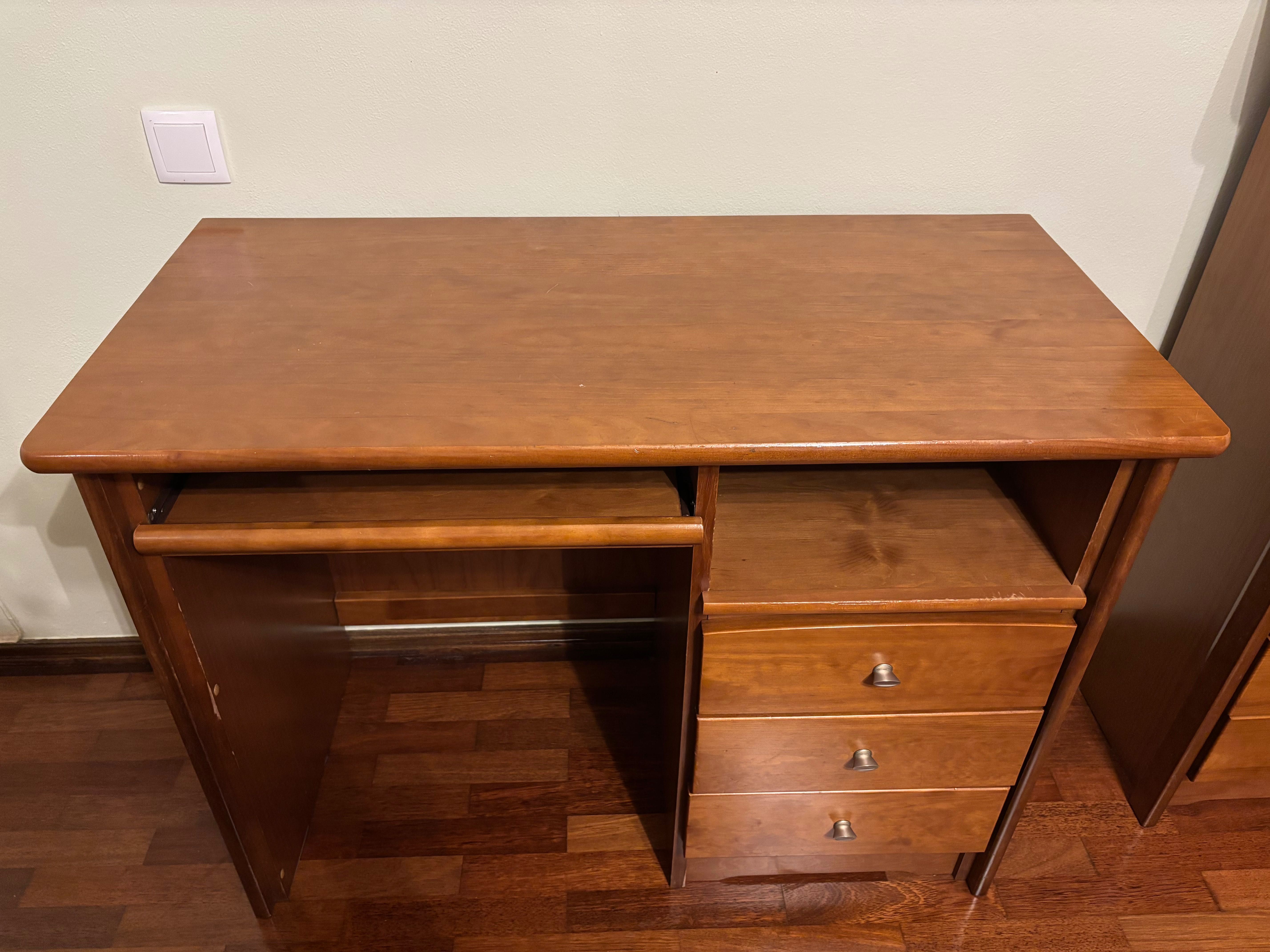 Mobília de quarto completo