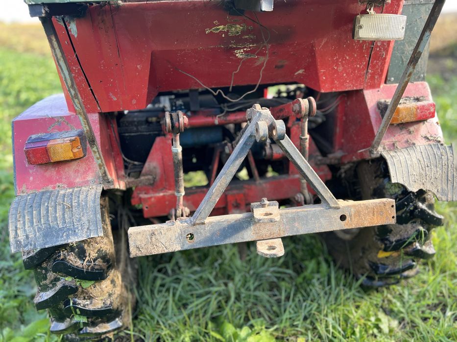 Продам хороший , потужний  економний трактор