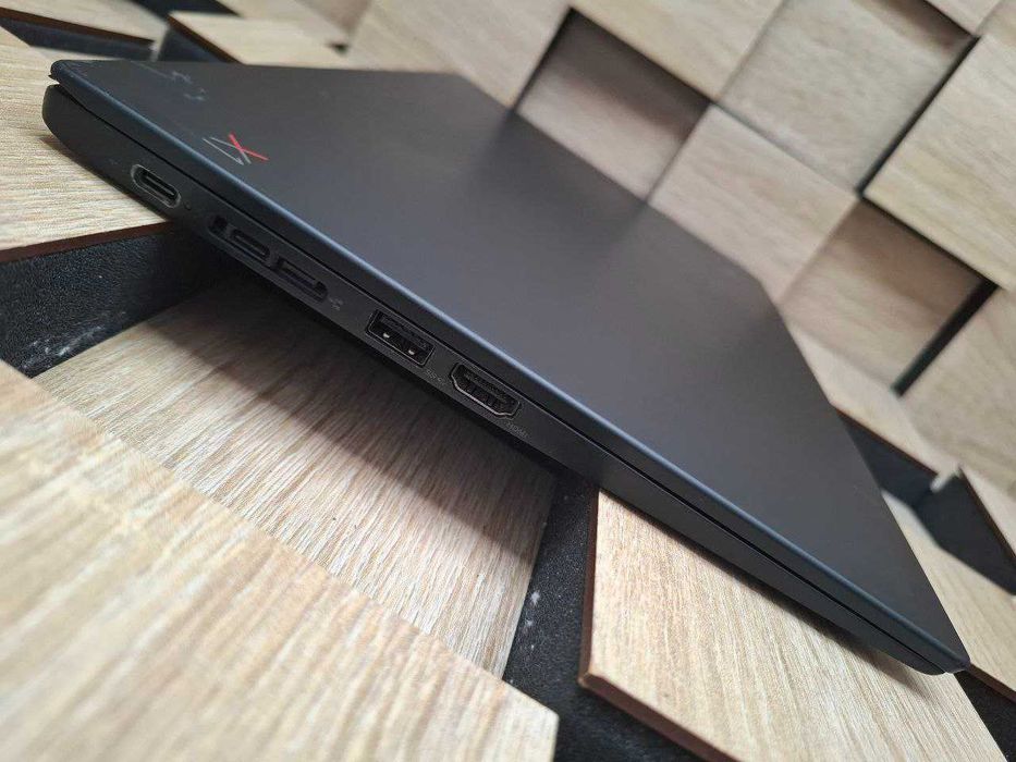 №5360 Ноутбук Lenovo ThinkPad X1 Carbon 6th 14"/i7-8650U/16Gb/SSD256