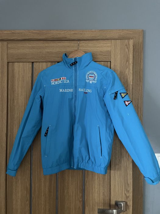 Firmowa droga lekka kurteczka bardzo wygodna!