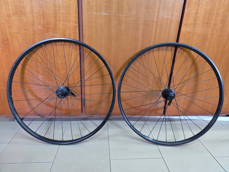 Koła Rowerowe Bontrager Mtb 29 28 Cali 20 mm szerokość na tarcze
