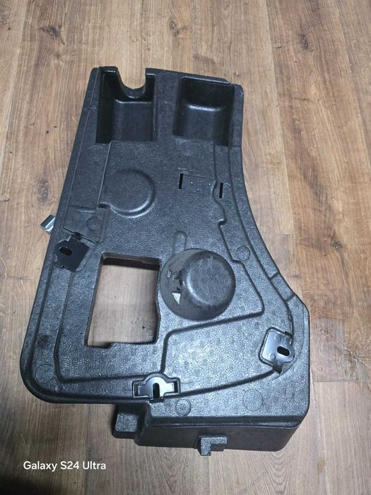 MERCEDES V-KLASA W447 Styropian Wkład pod Zestaw Naprawczy Koła