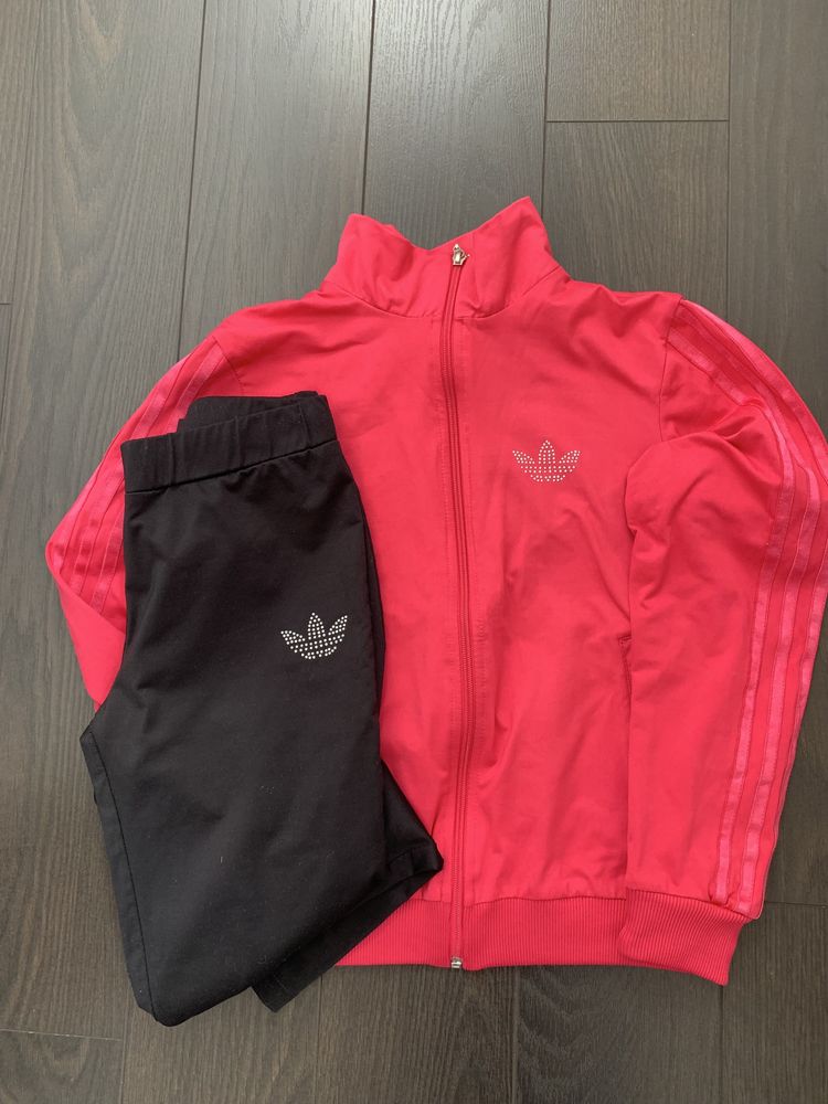 Спортивный костюм Adidas