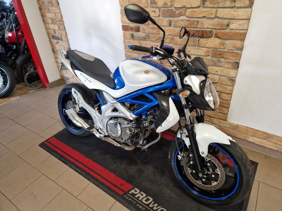 Suzuki Gladius Suzuki Sfv650 Gladius 650 sfv 2010r 25kw A2