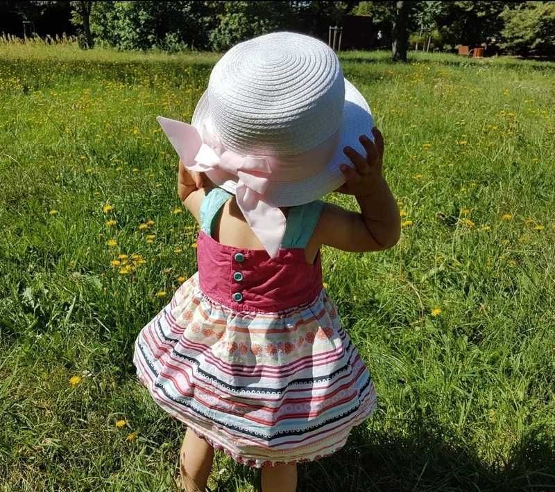 Kapelusz letni dla dziewczynki z kokardką