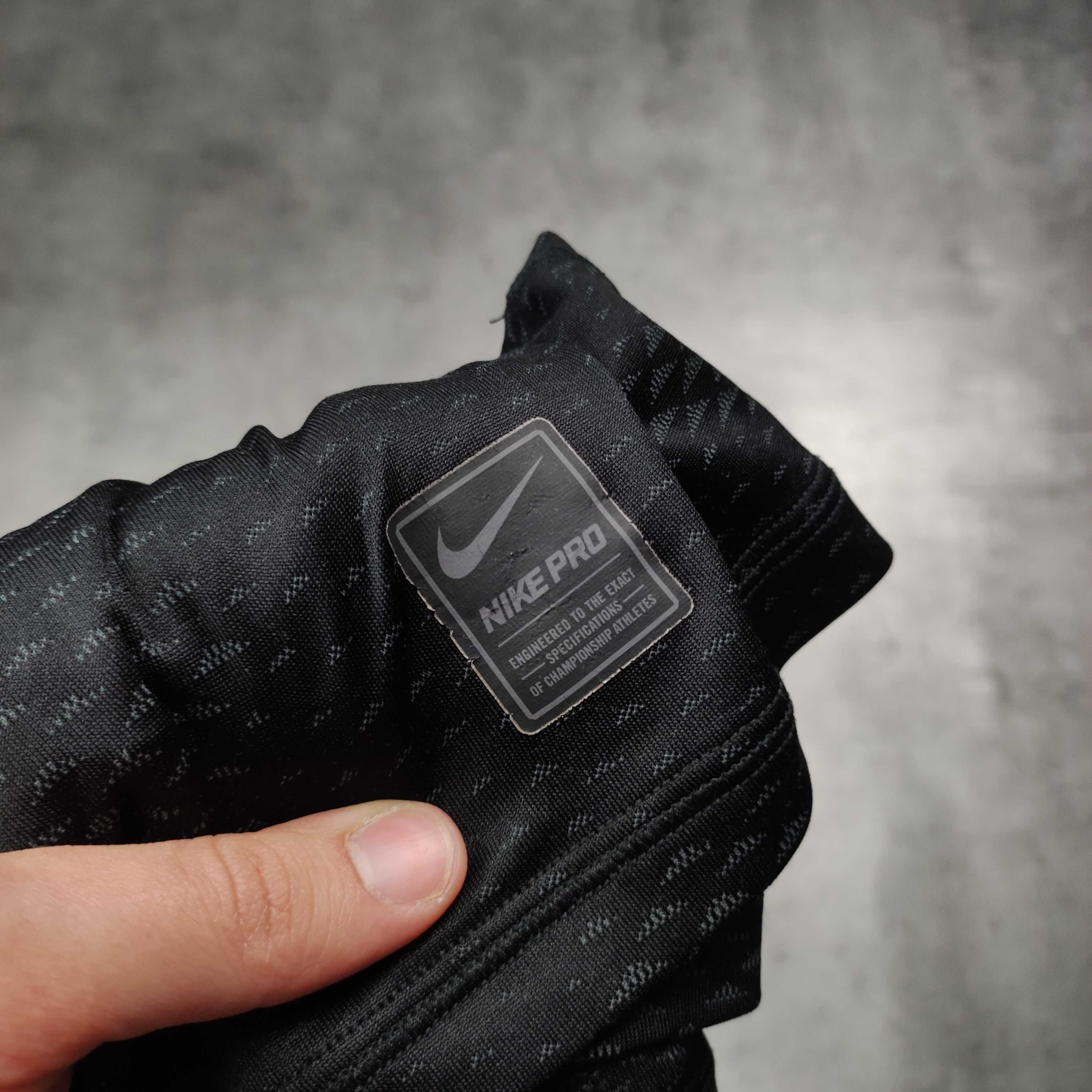 MĘSKA Koszulka PREMIUM Sportowa Nike PRO Combat Czarna Siłownia Logo