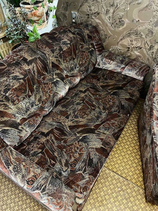 Диван і крісло мебель