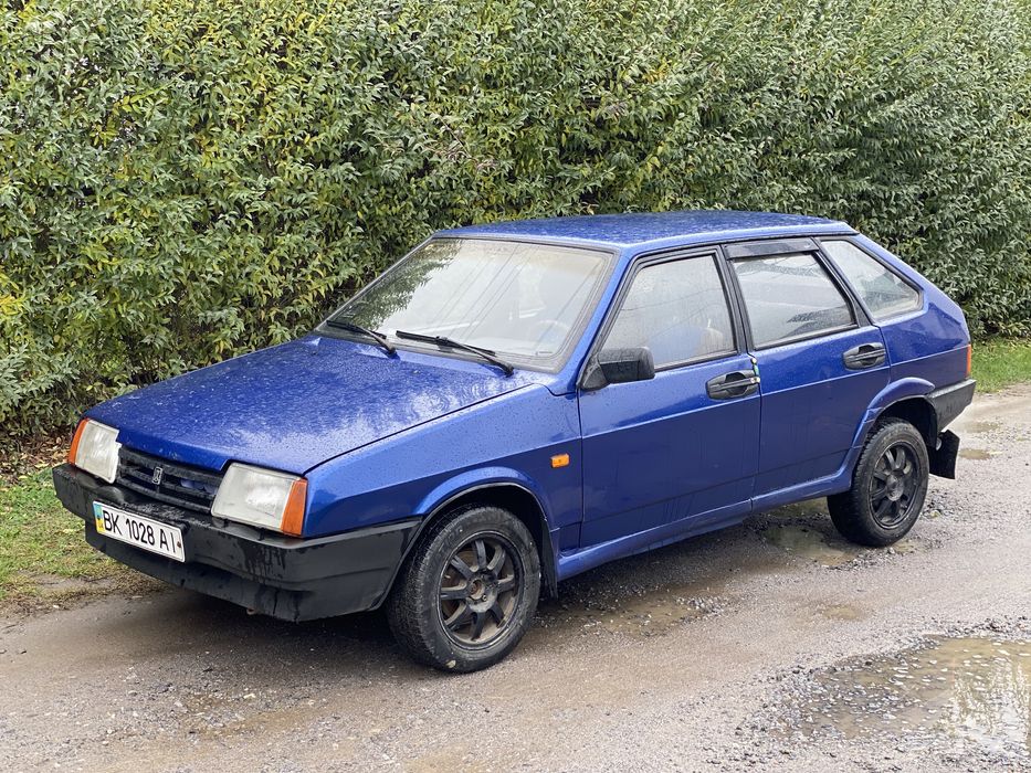 Продам ВАЗ 2109 2002 рік 1.5 бензин на бойовому ходу