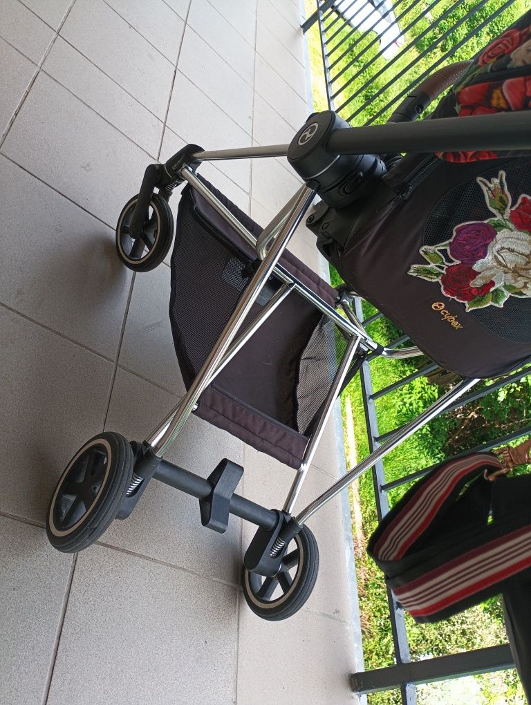 Cybex Mios 2.0 z tapicerka Blosom Dark