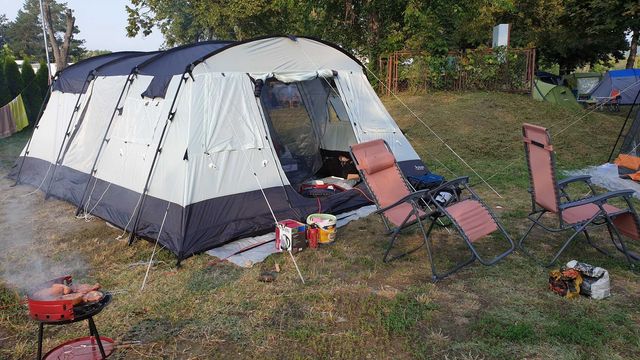 NOWY Profesjonalny namiot rodzinny
NEVADA XXL 6-12 OSOBOWY 5000 mm