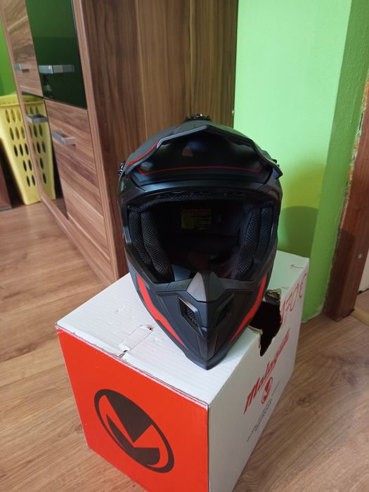 Kask crossowy malaguti