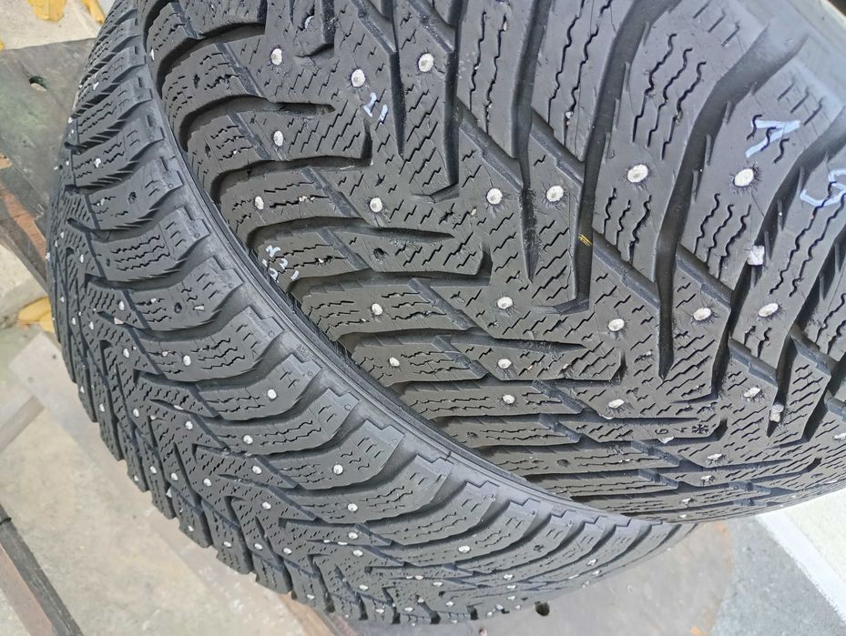 255/35 r19 -2шт- Nokian 21р зима шини резина 255 35 19 (n21*2)