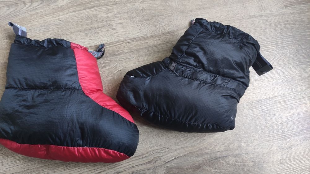 пухові чуні шкарпетки Exped