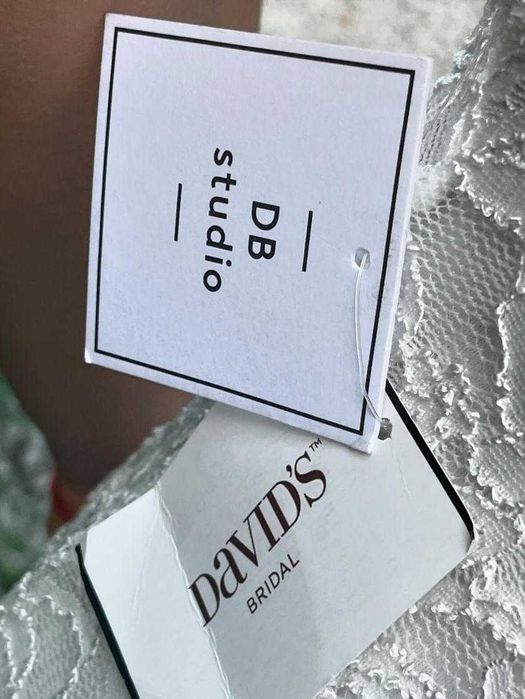 Suknia ślubna syrena koronkowa David’s Bridal, r.38/40 dla wysokich