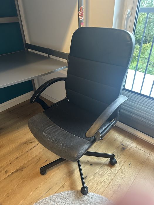 Łóżko piętrowe IKEA SVARTA z biurkiem + materac + krzesło