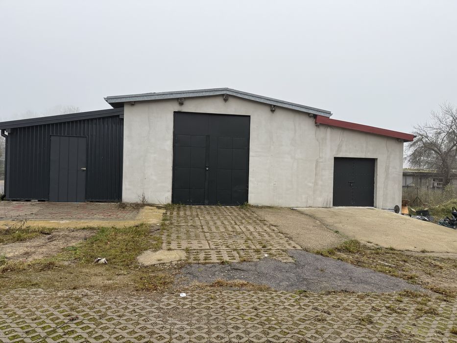 Sprzedam Nieruchomosc - MAGAZYN , hala produkcyjna