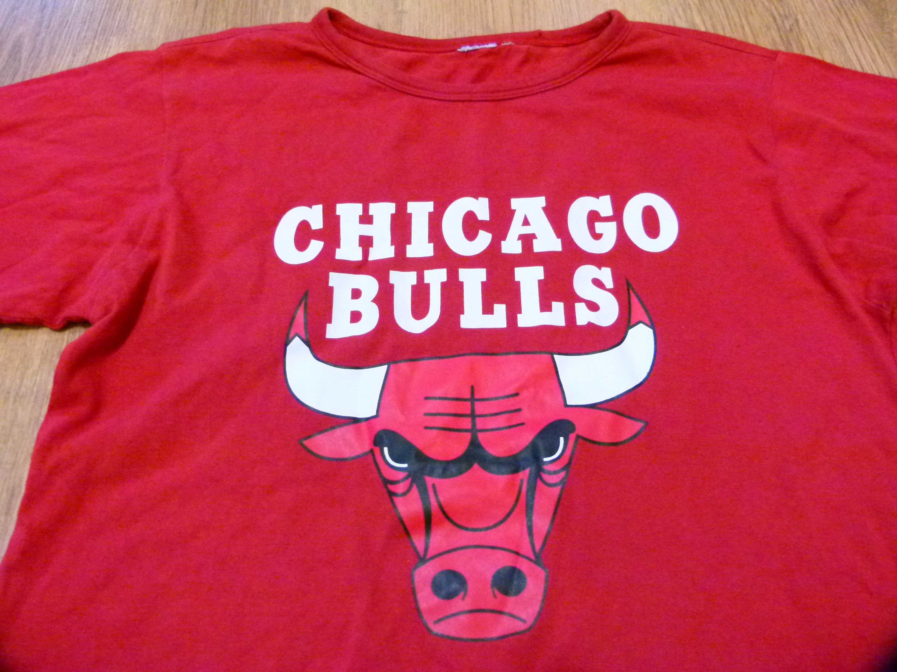 rozm 152 Chicago Bulls bluzka czerwona chłopięca
