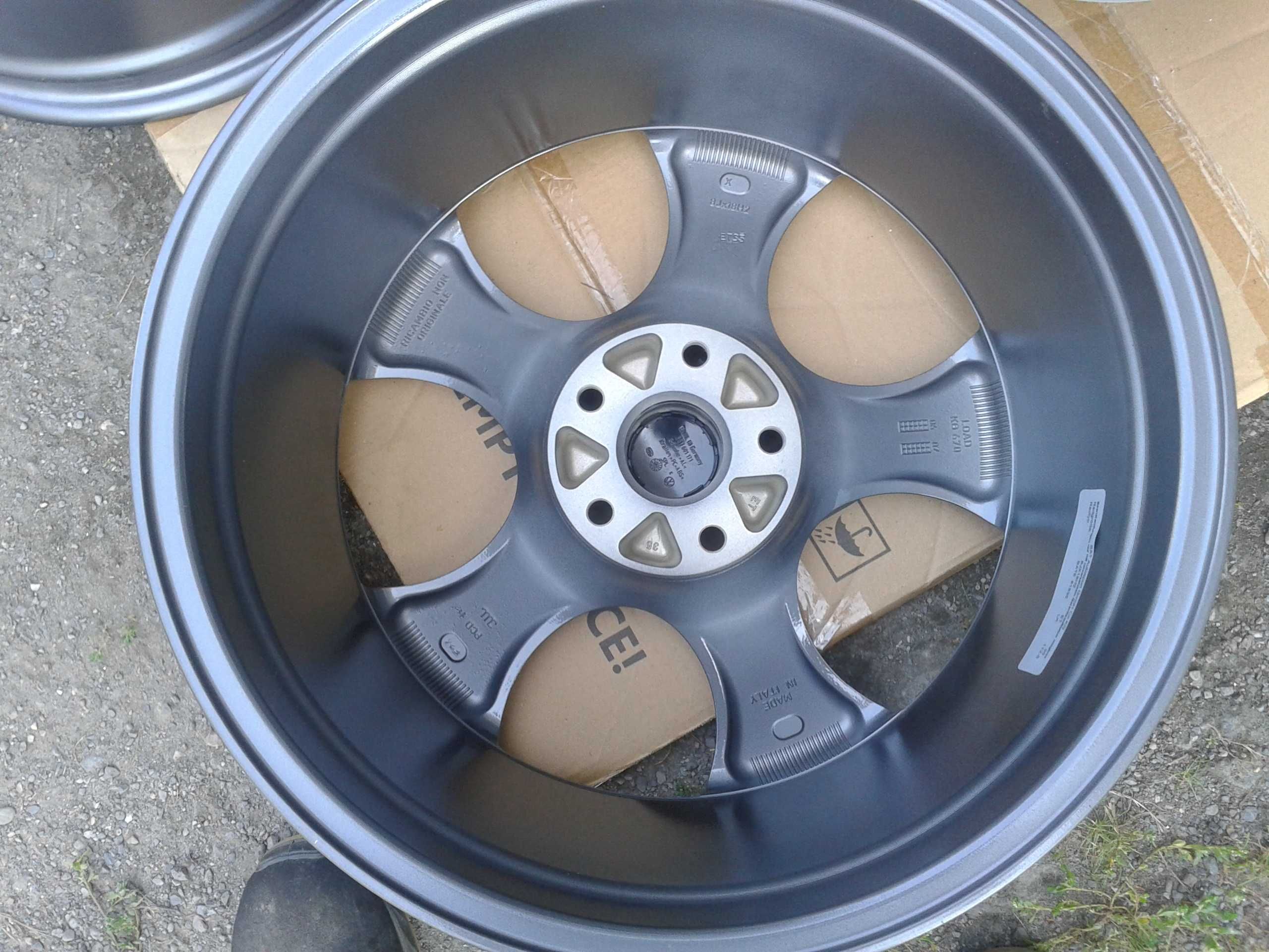nowe felgi r18 skoda octavia superb kodiaq kamig vrs 5x112 yeti szare