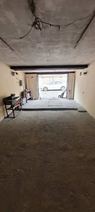 Продам Великий Капітальний Гараж