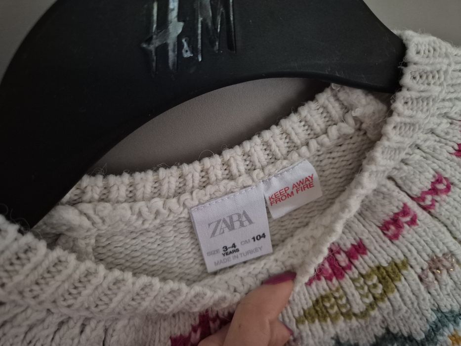 Sweter Zara r. 104