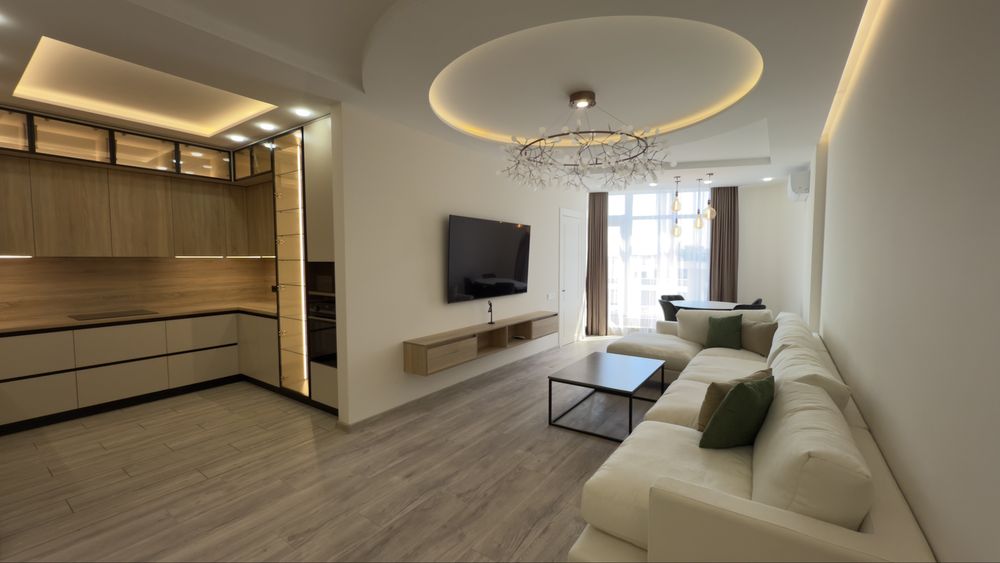 Продам новая квартира с террасой и видом на море, три комнаты. Аркадия