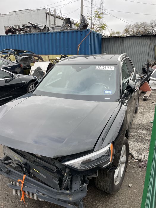 Продам Audi Q3 83A 2019