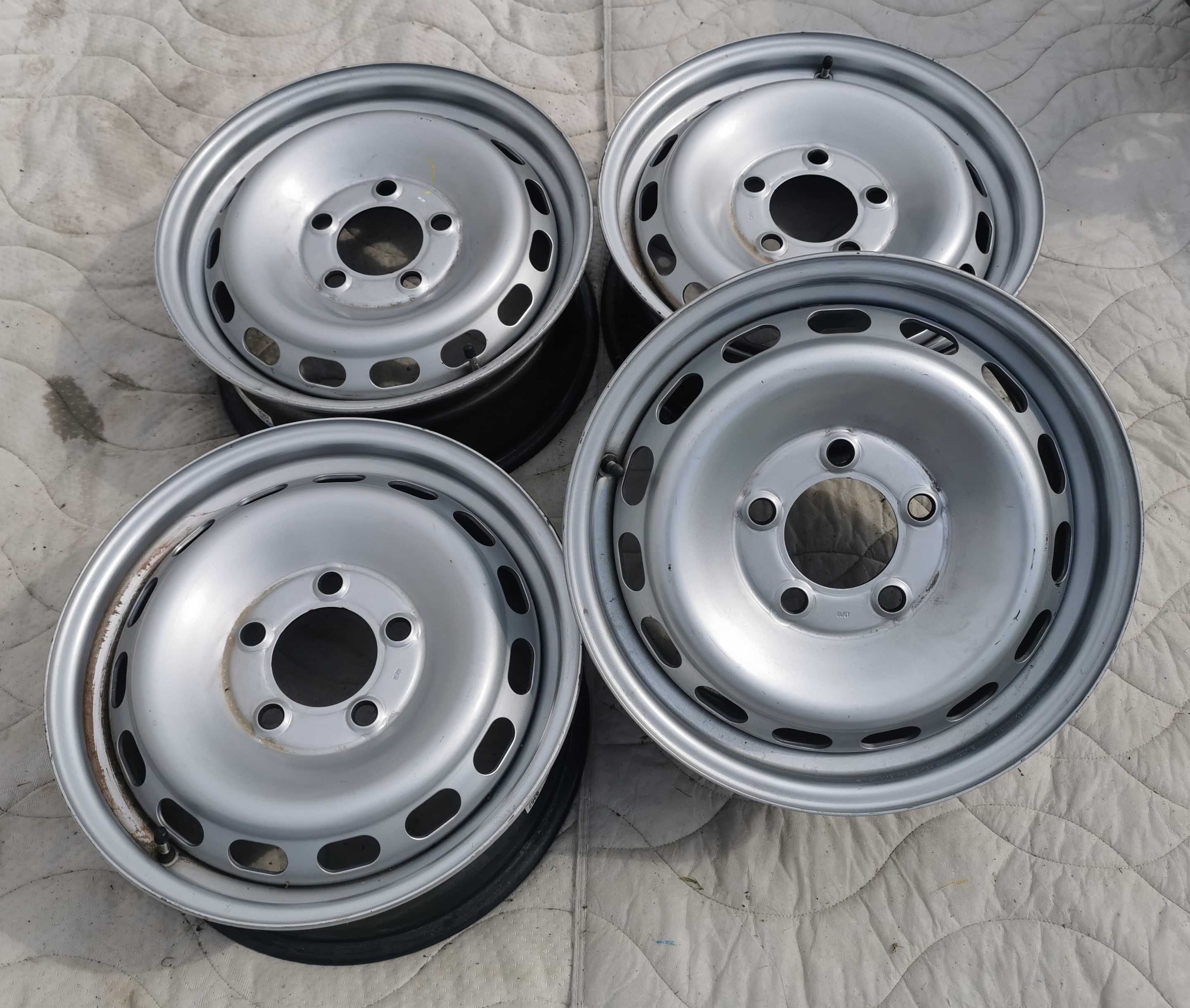 4x felgi stalowe 16 Renault Master Opel Movano Nissan NV400 5x130 ET66