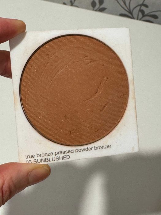 Рум'яна та бронзери від Clinique