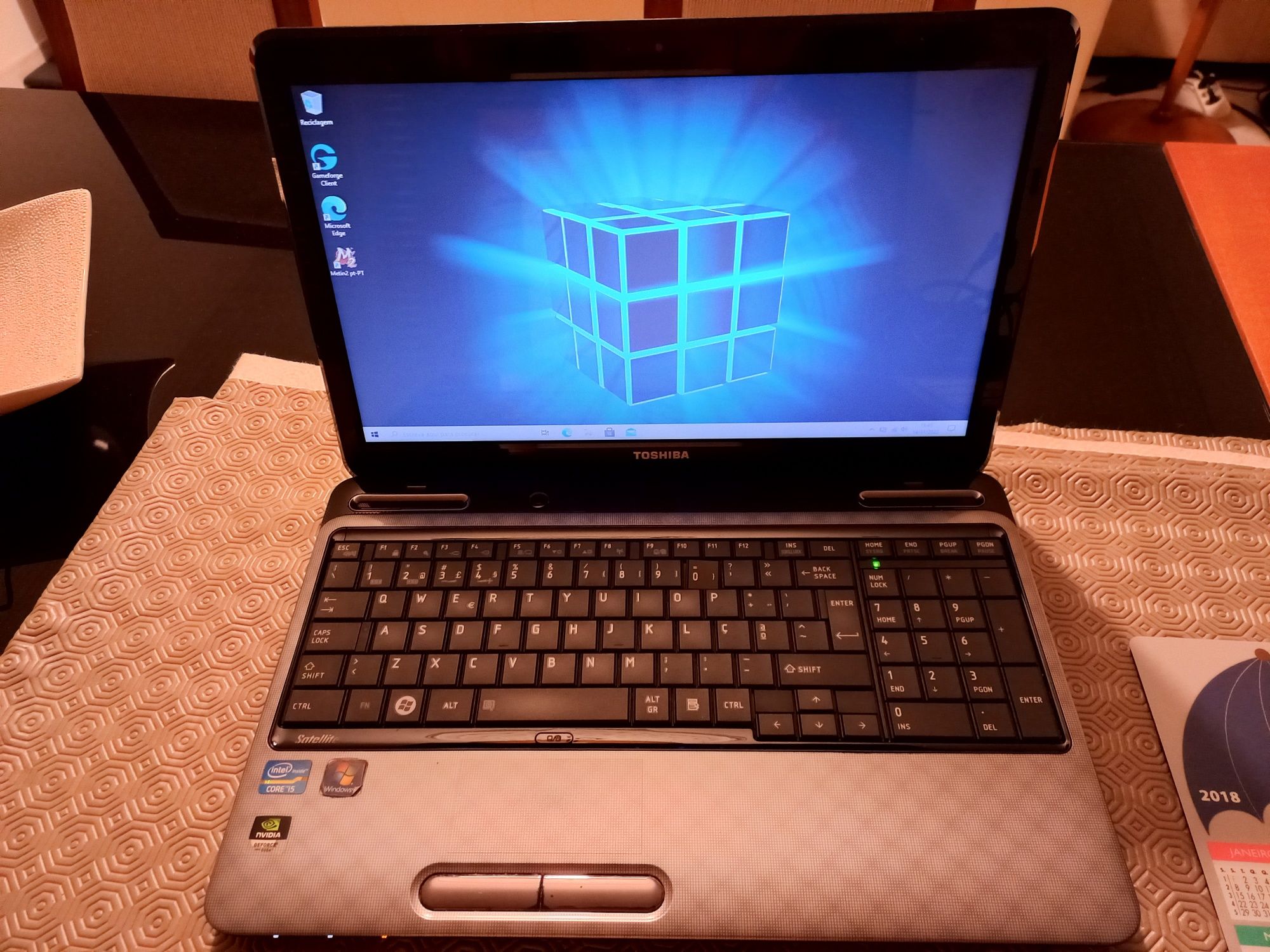 Portátil Toshiba i5 Intel