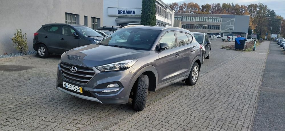Hyundai Tucson Tuscon mały przebieg