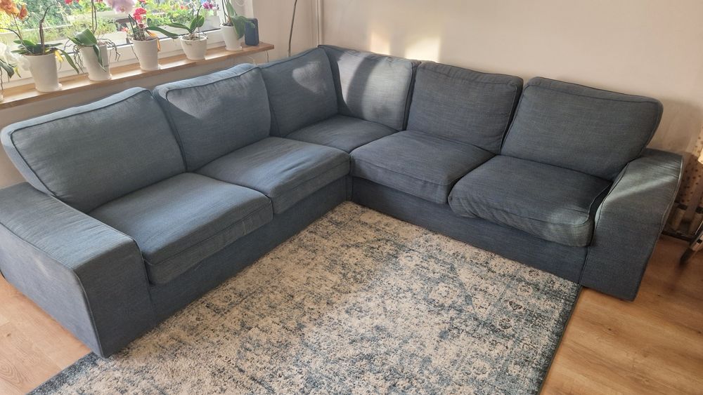 Sofa narożna 4-osobowa, Ikea Kivik, kolor niebieski (gunnared)