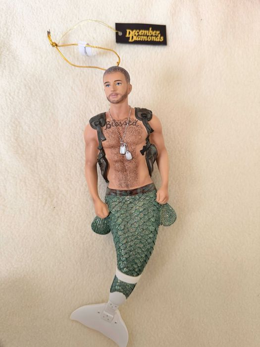 Enfeite sereio merman em porcelana com glitter – vários