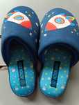 Nowe kapcie Action boy 30