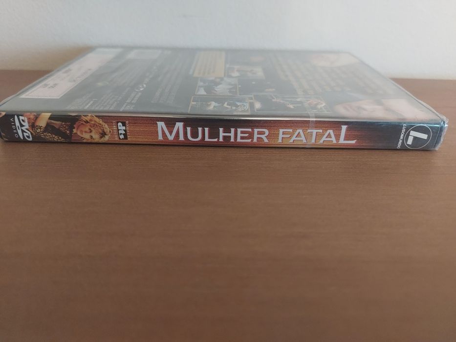 DVD NOVO e SELADO - " Mulher Fatal " (2002)