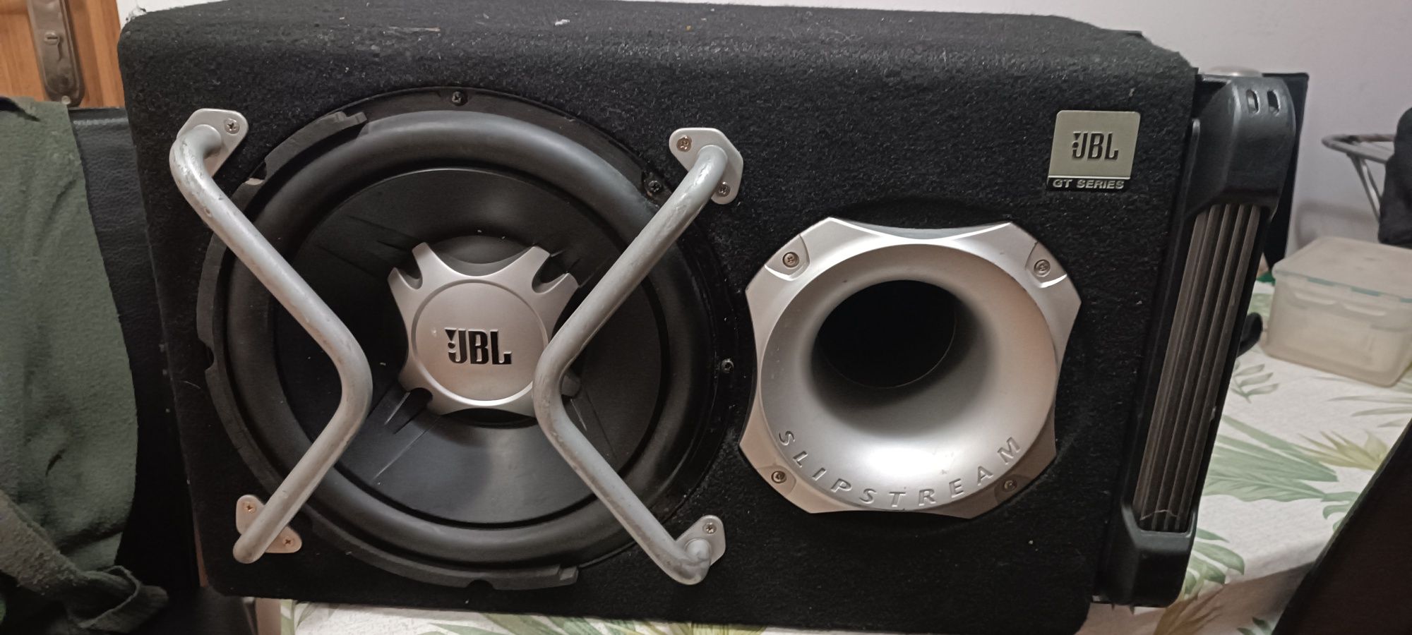 Sprzedam zamienie Tuba jbl wzmacniacz blaupunkt av- 475