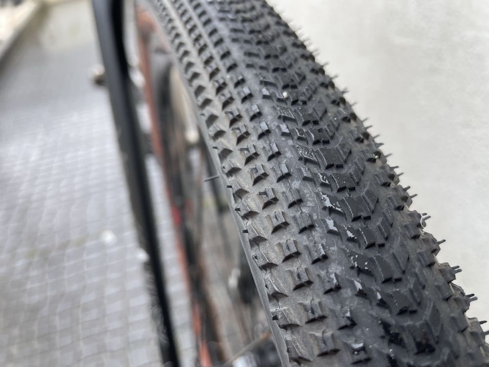 Triban 900ti Gravel (Titanio)