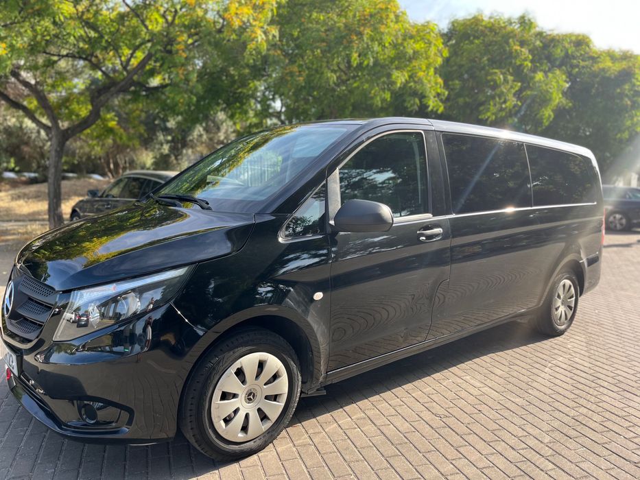 Aluguer carrinha 9 Lugares